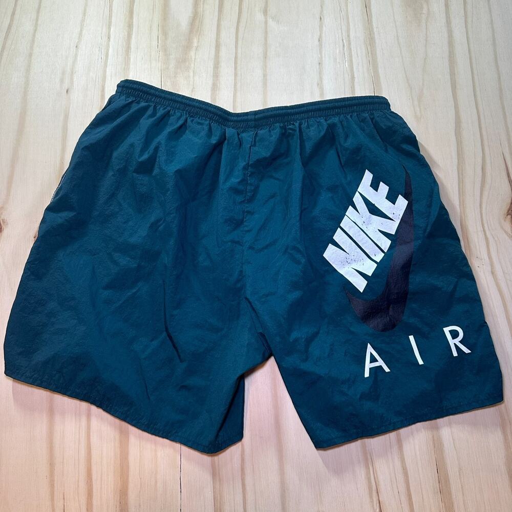 Vintage 90s Nike Shorts Men's Size XL Green Nylon Lightweight Spellout Logo 5"